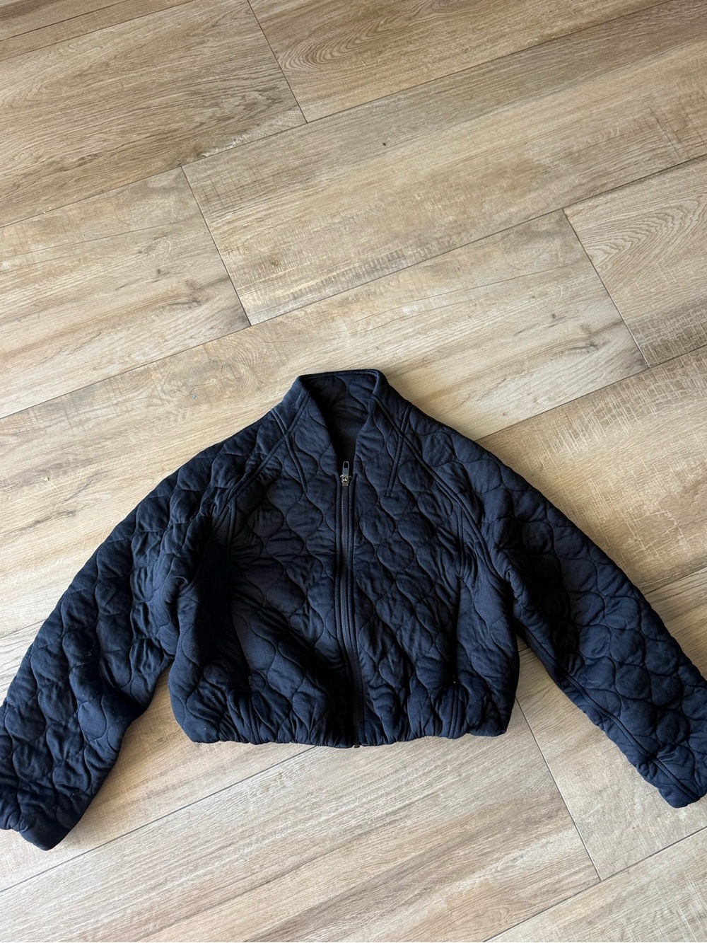 lululemon athletica Quilted Bomber Jacket - Black - Picture 5 of 8